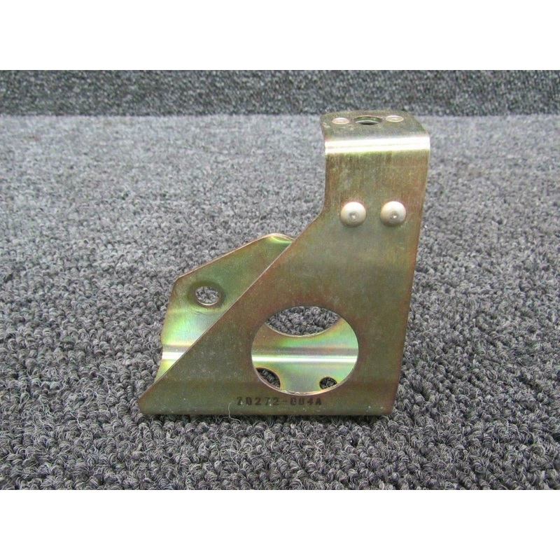20272-004 Cirrus SR20 Cabin Door Attach Bracket RH