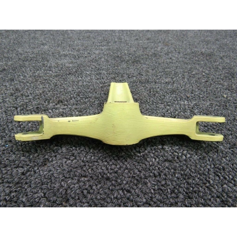 002-410039-7 Beechcraft Rudder Control Bellcrank RH
